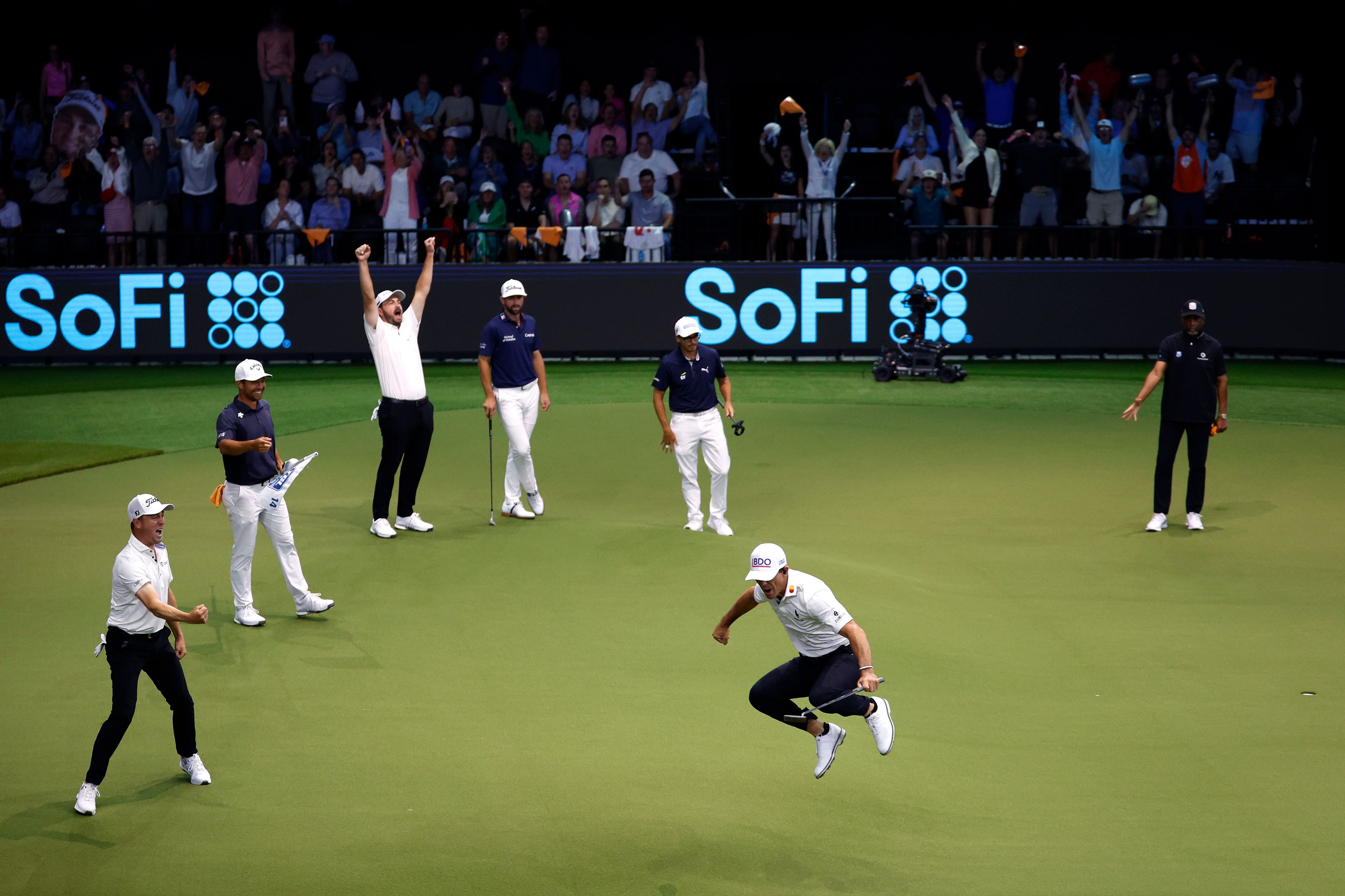 Atlanta Drive GC exploding with excitement after taking the lead late Finals Match 2 NYGC vs ATL Original Image m1186